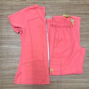 Orange XS Wink Scrub Set